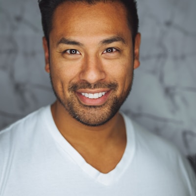 Mark R.